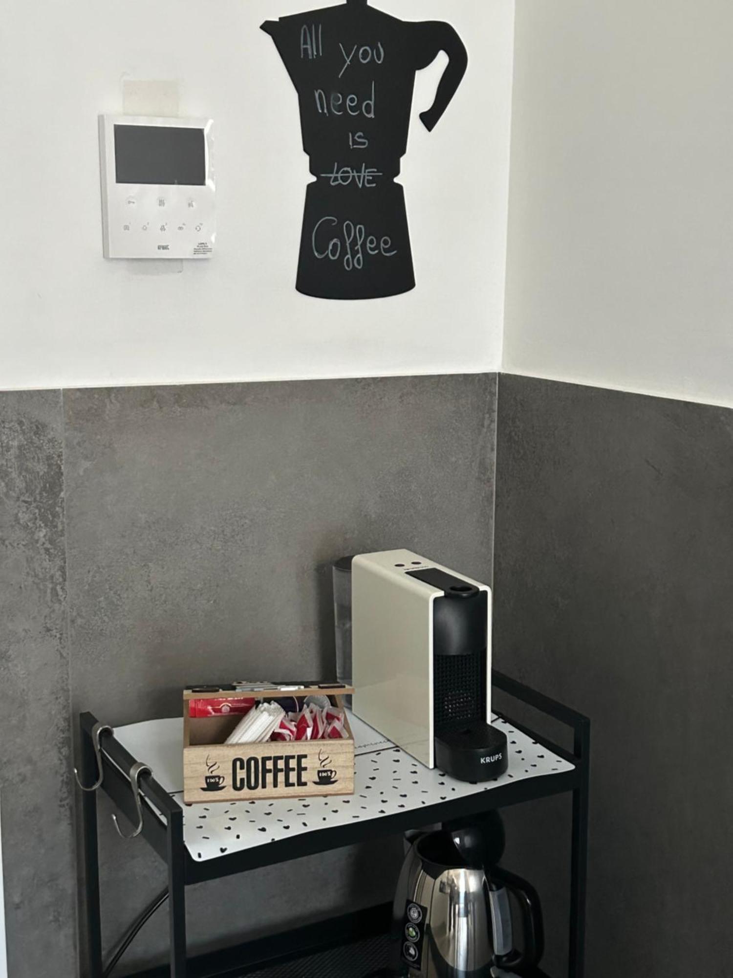 Appartamento Veronica, Per Lavoro E Relax Corsico Exterior foto